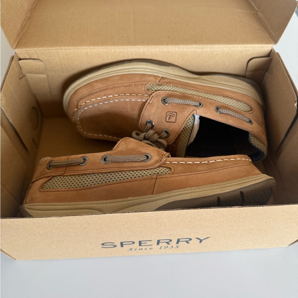 Sperry Boys Size 1 Shoes